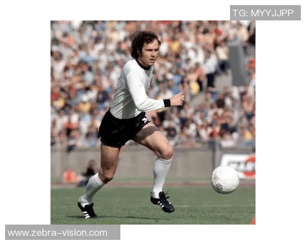 九月出生的足球传奇球星盘点 谁是这个月的球场巨星